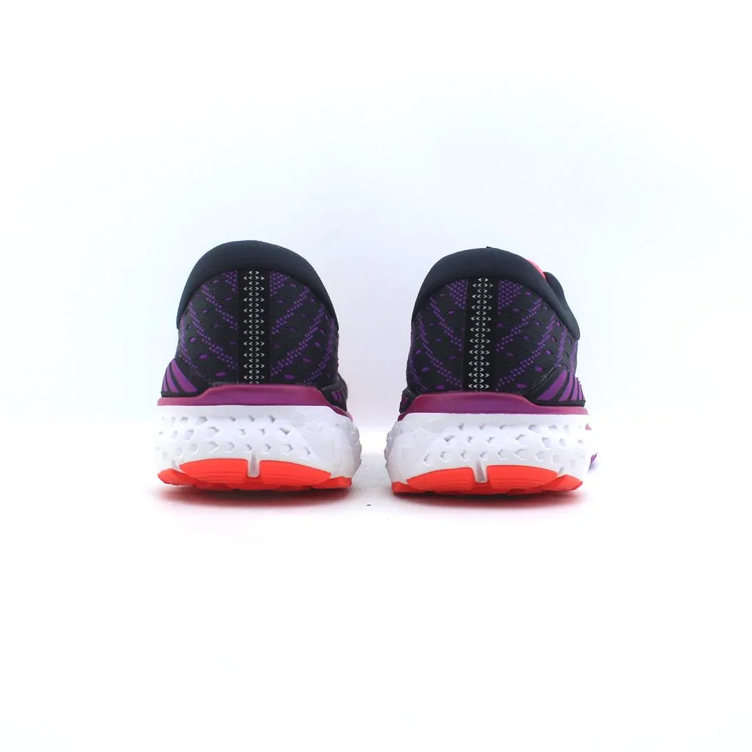 BROOKS TRANSCEND 6