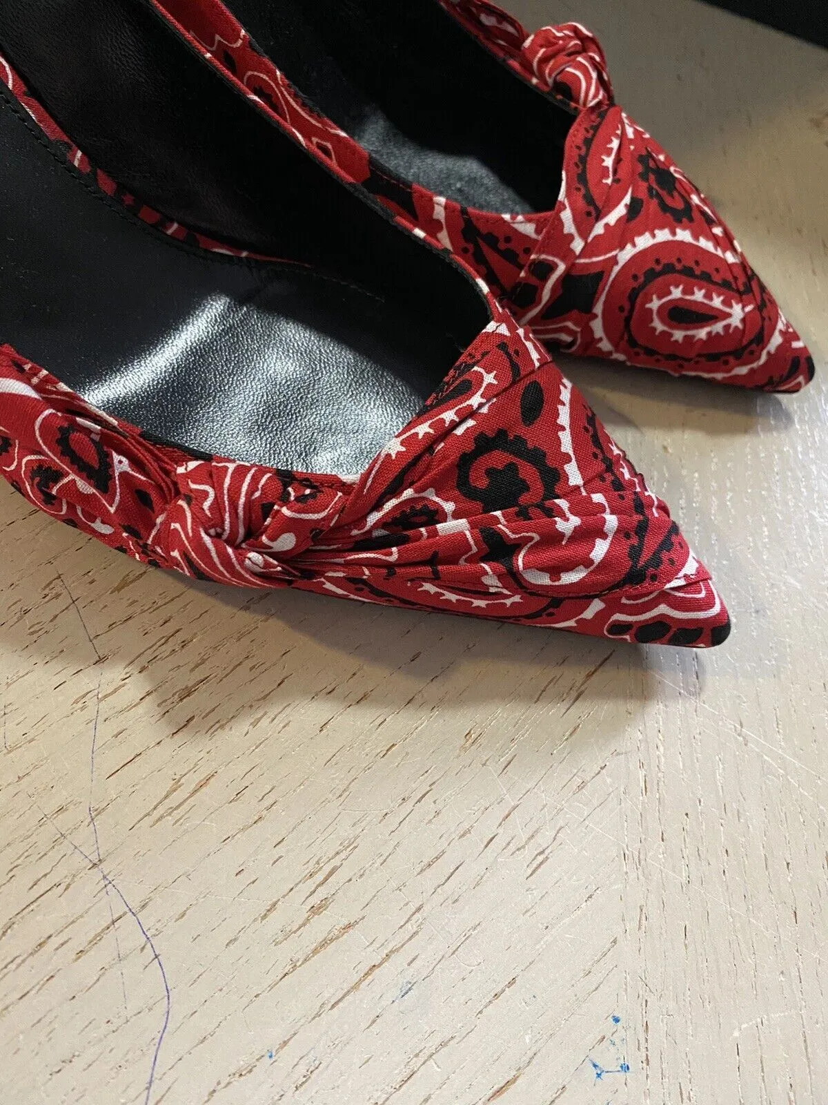 NIB $895 Saint Laurent Women Bandana Dress Shoes Red 11 US ( 41 Eu )