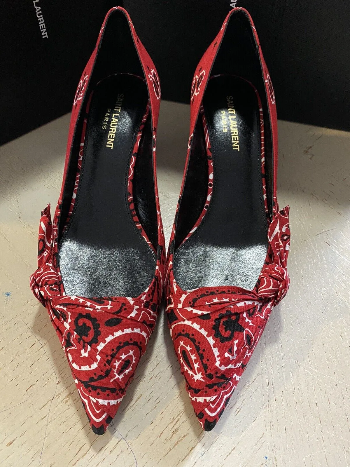 NIB $895 Saint Laurent Women Bandana Dress Shoes Red 11 US ( 41 Eu )