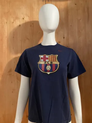 NIKE "FCB" MLS SOCCER Graphic Print Kids Youth Unisex T-Shirt Tee Shirt L Lrg Large Dark Blue Shirt