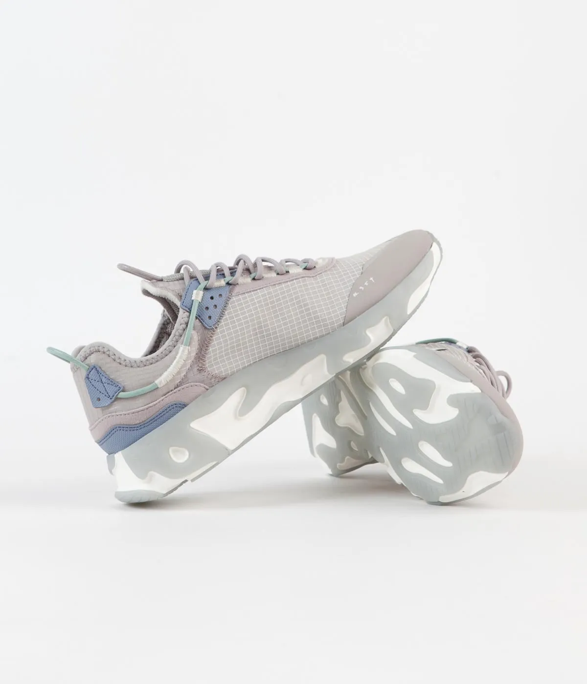 Nike React Live Shoes - College Grey / Sail - Ashen Slate - Steam