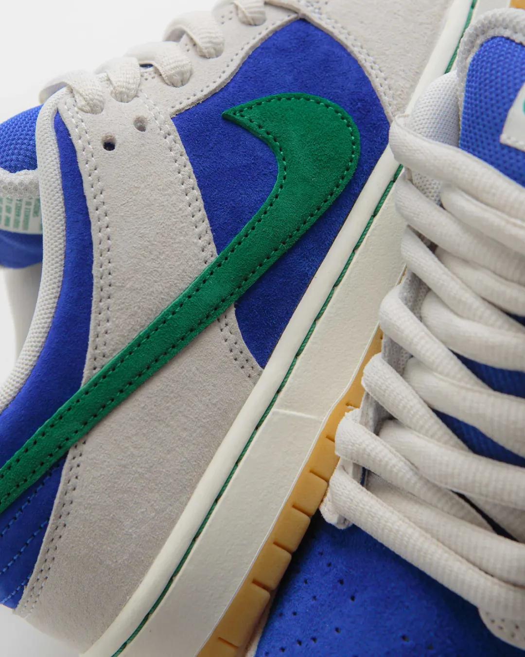 Nike SB Dunk Hyper Royal 'Malachite' Sneakers