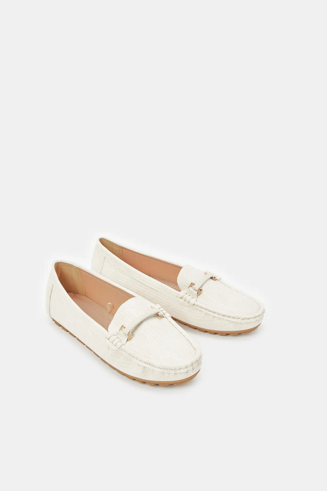 Women Ivory Embellished Moccasin